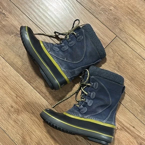 LL Bean Snow Winter Duck Tall Boots Blue Lined Youth Size - Picture 8 of 9